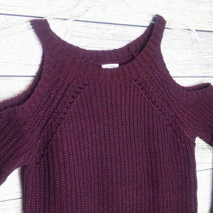 Hippie Rose Open shoulder Long Sleeve Sweater